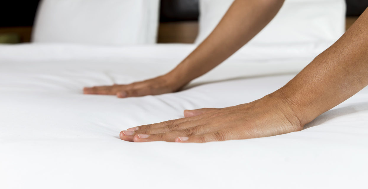 4 Terrifying Reasons Why You Should Wash Your Sheets